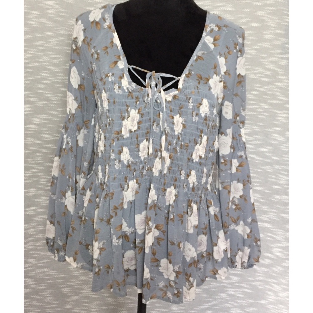 NWOT American Eagle Light Blue Floral BoHo Top